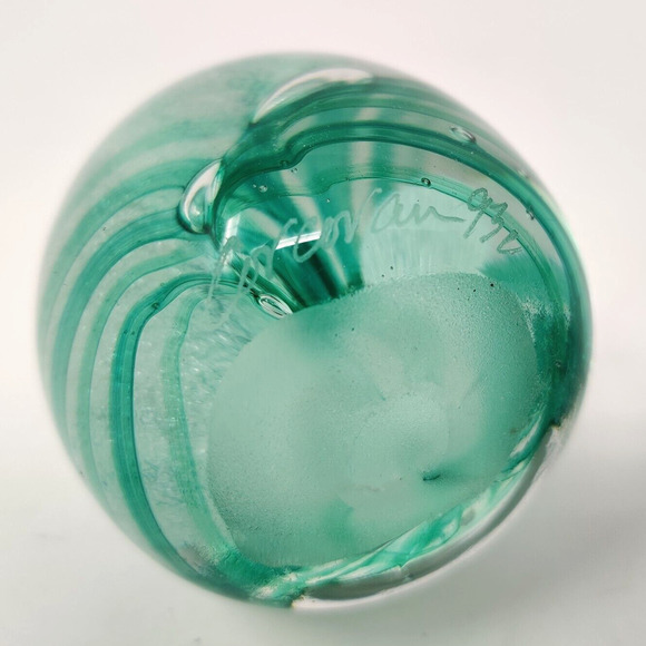 Vintage Studio Glass Paperweight Egg Green Swirl Signed Ann Corcoran '93 Nouwrot - Picture 7 of 16